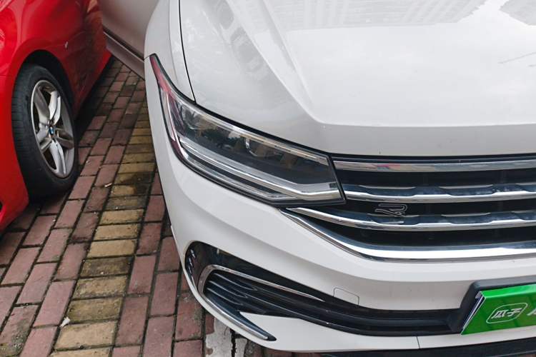 Used Volkswagen Tiguan X 2021 330TSI Two-Wheel Drive Enjoyment Version Right Front Headlight