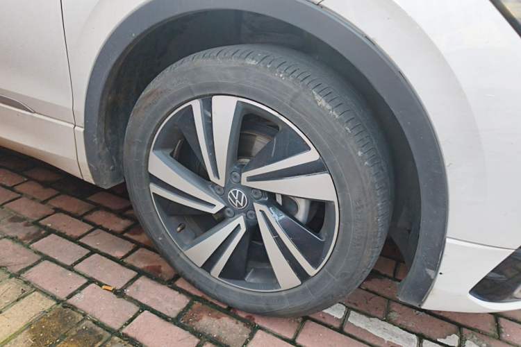 Used Volkswagen Tiguan X 2021 330TSI Two-Wheel Drive Enjoyment Version Right Front Wheel Hub