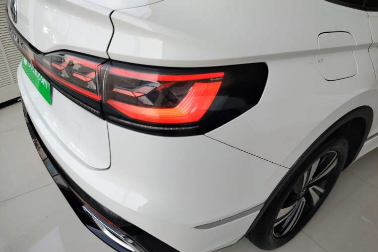 Used Volkswagen Tiguan X 2021 330TSI Two-Wheel Drive Enjoyment Version Right Rear Taillight