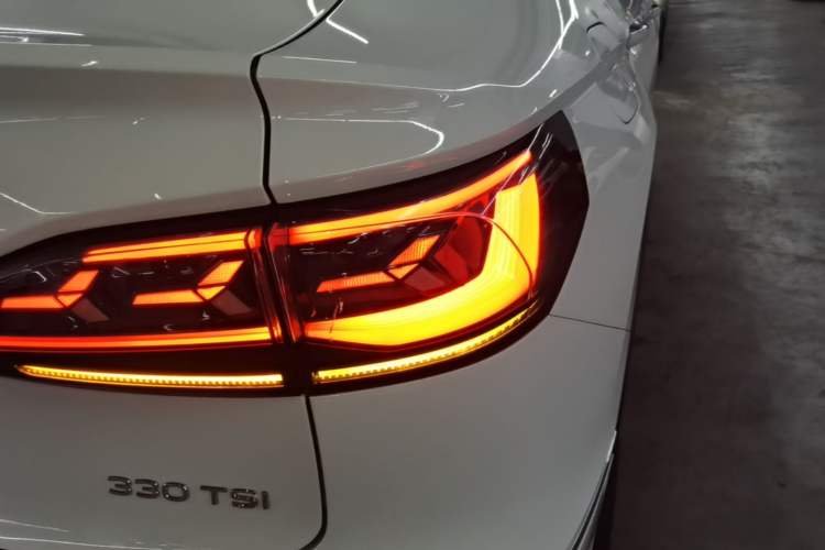Used Volkswagen Tiguan X 2021 330TSI Two-Wheel-Drive Flagship Edition Right Rear Taillight