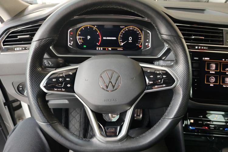 Used Volkswagen Tiguan X 2021 330TSI Two-Wheel Drive Enjoyment Version Steering Wheel