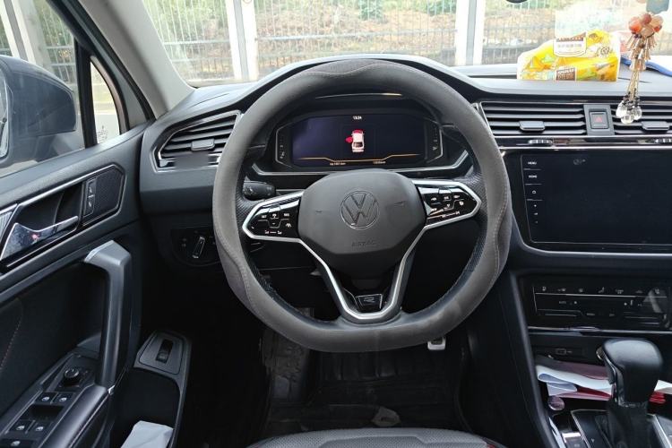 Used Volkswagen Tiguan X 2021 330TSI Two-Wheel-Drive Prestige Flagship Edition Steering Wheel