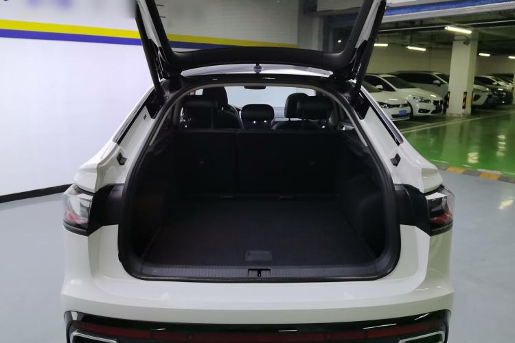 Used Volkswagen Tiguan X 2021 330TSI Two-Wheel-Drive Flagship Edition Trunk