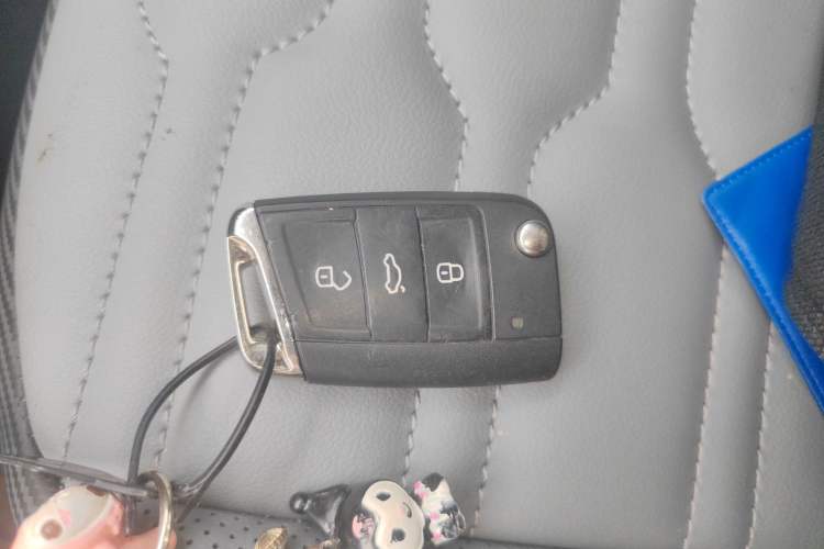 Used Volkswagen Tiguan X 2021 330TSI Two-Wheel Drive Enjoyment Version Vehicle Key