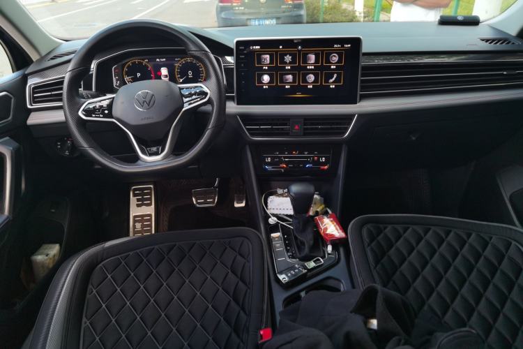 Used Volkswagen Tiguan X 2022 330TSI Two-Wheel Drive Enjoyment Version Center Console
