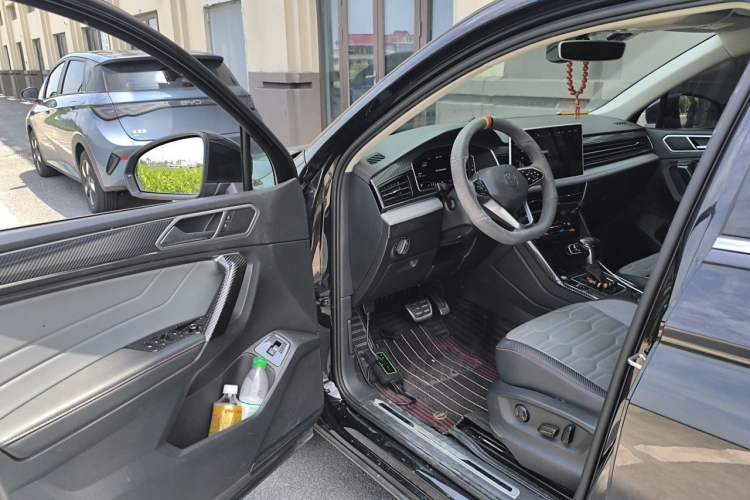 Used Volkswagen Tiguan X 2022 330TSI Two-Wheel-Drive Flagship Edition Driver Seat