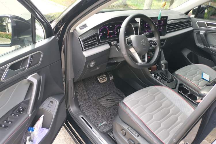 Used Volkswagen Tiguan X 2022 330TSI Two-Wheel-Drive Prestige Flagship Edition Driver Seat