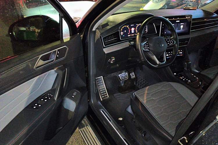 Used Volkswagen Tiguan X 2022 330TSI Two-Wheel-Drive Flagship Edition Driver Seat