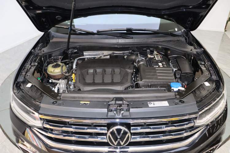 Used Volkswagen Tiguan X 2022 330TSI Two-Wheel-Drive Flagship Edition Engine Bay