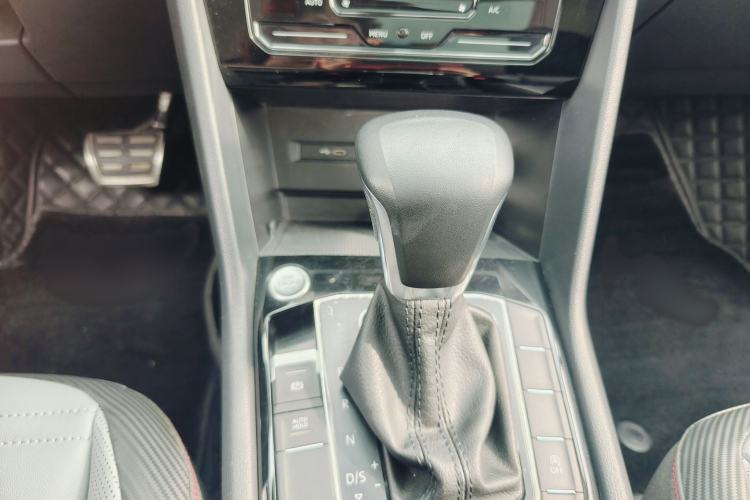 Used Volkswagen Tiguan X 2022 330TSI Two-Wheel-Drive Flagship Edition Gear Lever