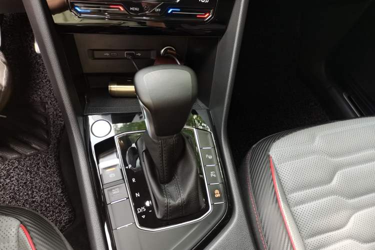 Used Volkswagen Tiguan X 2022 330TSI Two-Wheel-Drive Prestige Flagship Edition Gear Lever