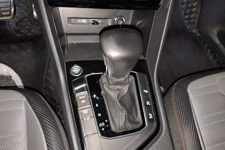 Used Volkswagen Tiguan X 2022 330TSI Two-Wheel-Drive Flagship Edition Gear Lever