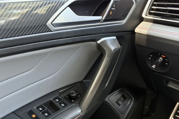 Used Volkswagen Tiguan X 2022 330TSI Two-Wheel-Drive Flagship Edition Interior 13