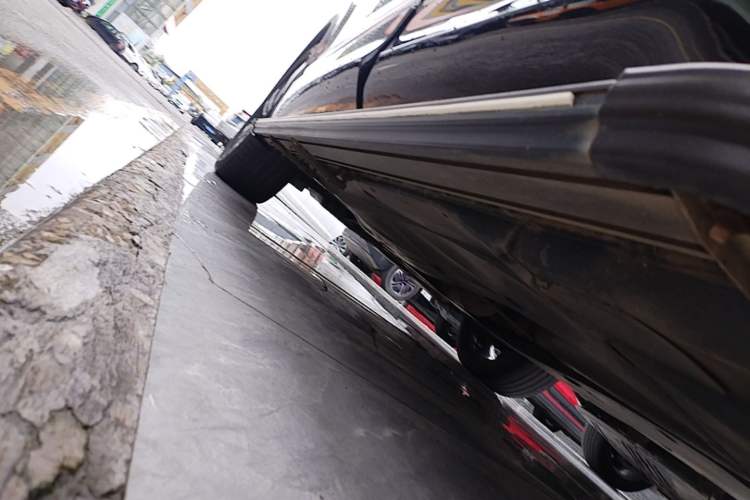 Used Volkswagen Tiguan X 2022 330TSI Two-Wheel-Drive Flagship Edition Left Side Sill