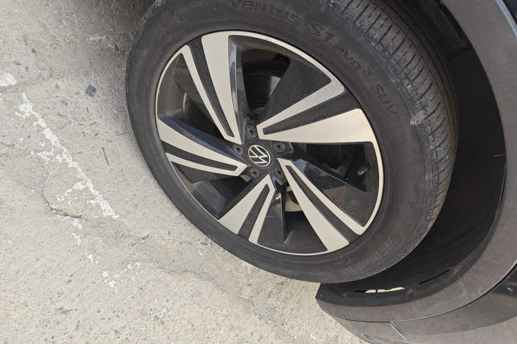 Used Volkswagen Tiguan X 2022 330TSI Two-Wheel Drive Enjoyment Version Right Front Wheel Hub