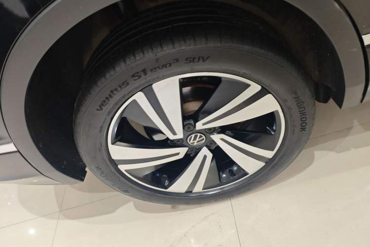 Used Volkswagen Tiguan X 2022 330TSI Two-Wheel Drive Enjoyment Version Right Rear Wheel Hub