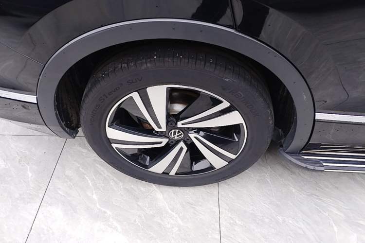 Used Volkswagen Tiguan X 2022 330TSI Two-Wheel-Drive Flagship Edition Right Rear Wheel Hub