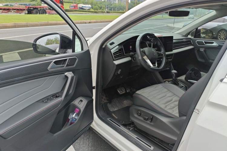 Used Volkswagen Tiguan X 2022 330TSI Two-Wheel-Drive Flagship Edition Driver Seat