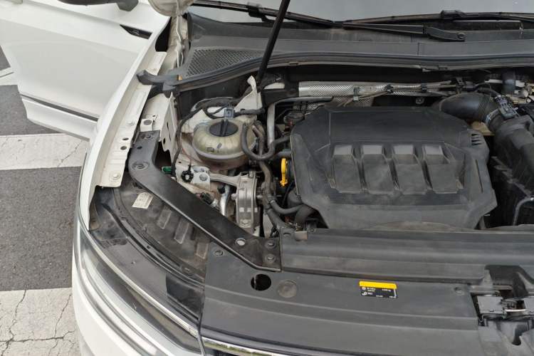 Used Volkswagen Tiguan X 2022 330TSI Two-Wheel-Drive Flagship Edition Engine Bay Right