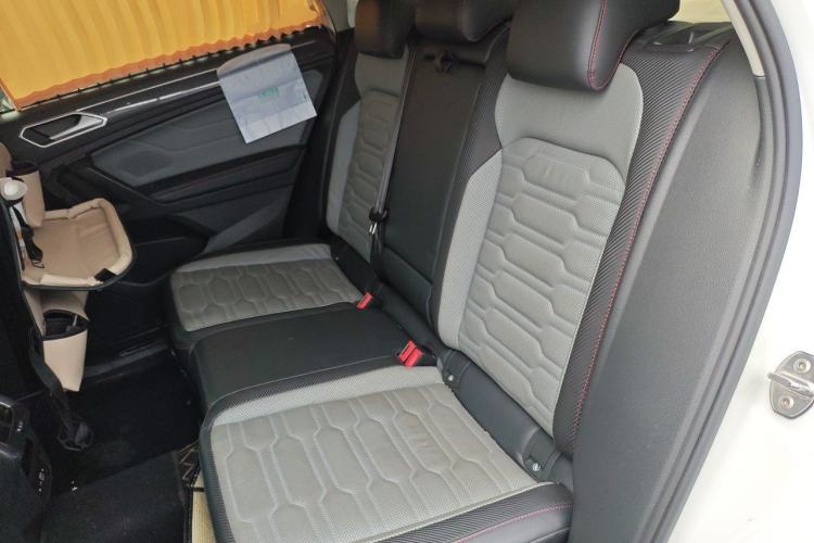Used Volkswagen Tiguan X 2022 330TSI Two-Wheel-Drive Flagship Edition Left Rear Seat
