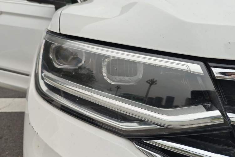 Used Volkswagen Tiguan X 2022 330TSI Two-Wheel-Drive Flagship Edition Right Front Headlight