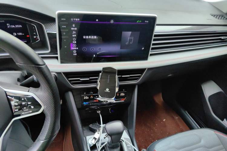 Used Volkswagen Tiguan X 2022 330TSI Two-Wheel-Drive Prestige Flagship Edition Audio And AC Panel