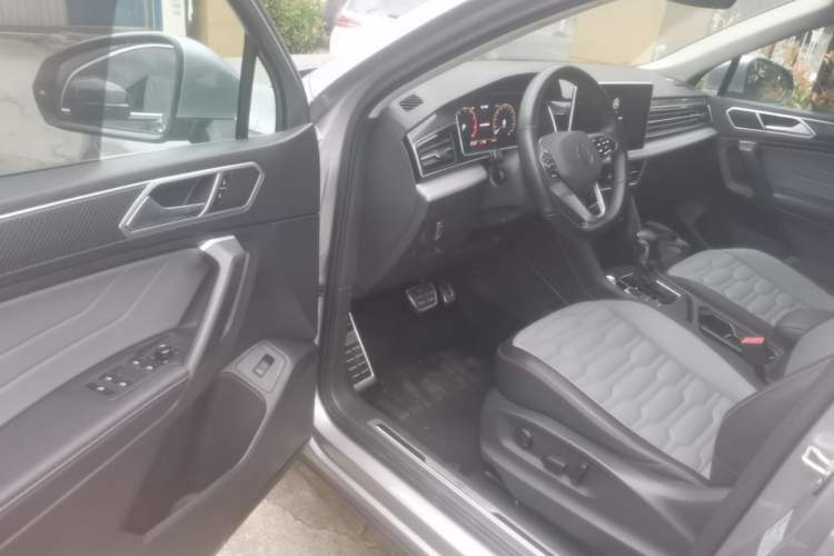 Used Volkswagen Tiguan X 2022 330TSI Two-Wheel Drive Enjoyment Version Driver Seat