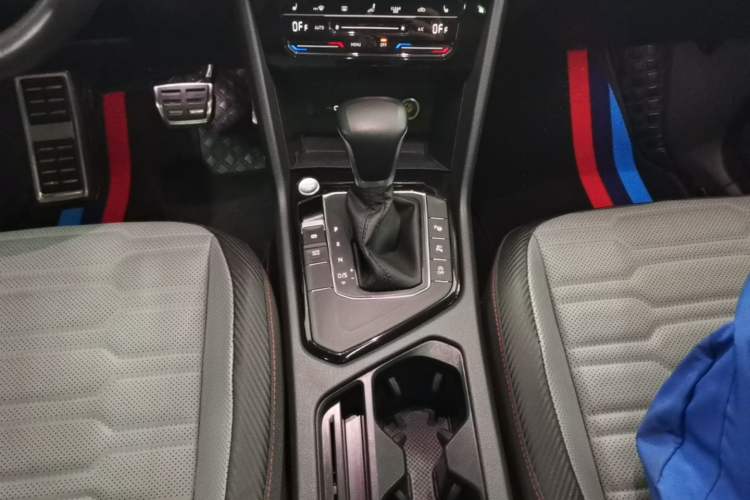 Used Volkswagen Tiguan X 2022 330TSI Two-Wheel-Drive Flagship Edition Gear Lever