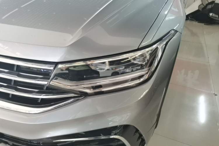Used Volkswagen Tiguan X 2022 330TSI Two-Wheel-Drive Flagship Edition Left Front Headlight