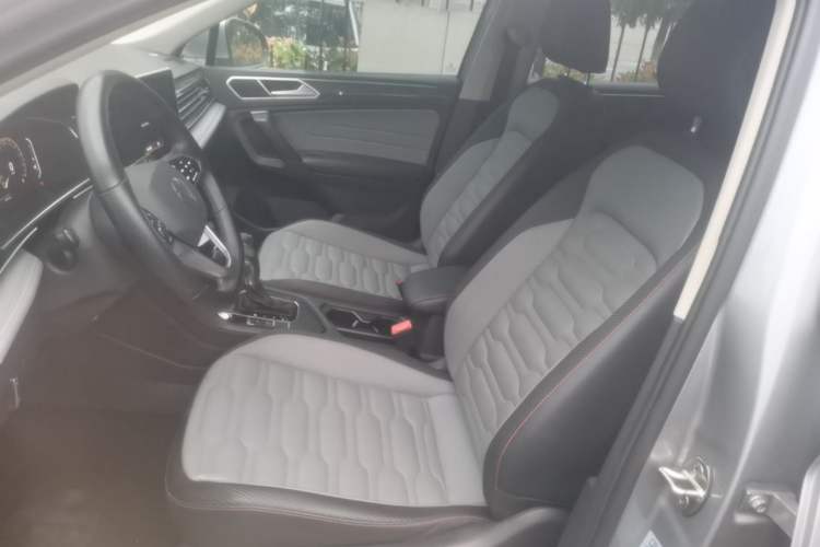 Used Volkswagen Tiguan X 2022 330TSI Two-Wheel Drive Enjoyment Version Left Front Seat