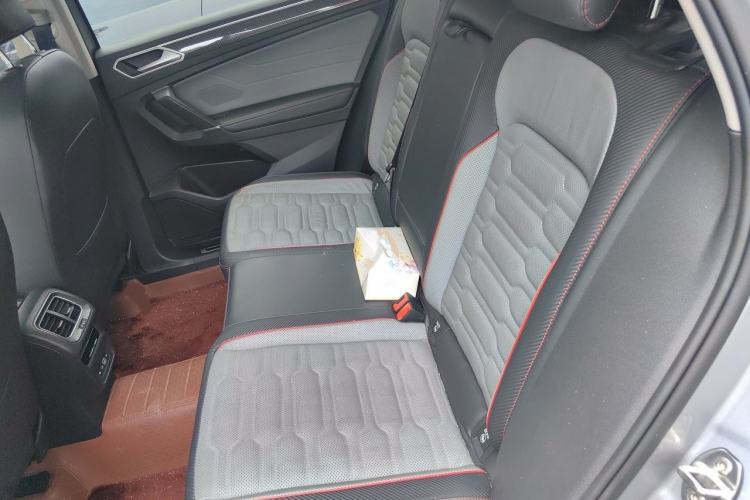 Used Volkswagen Tiguan X 2022 330TSI Two-Wheel-Drive Prestige Flagship Edition Left Rear Seat