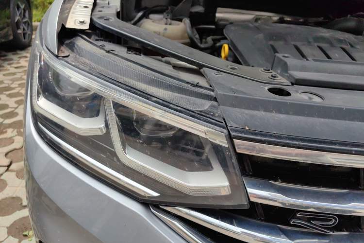 Used Volkswagen Tiguan X 2022 330TSI Two-Wheel-Drive Prestige Flagship Edition Right Front Headlight