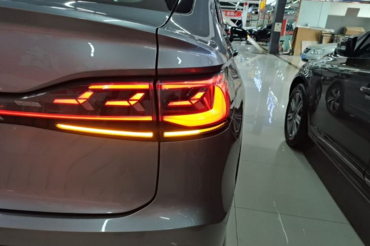 Used Volkswagen Tiguan X 2022 330TSI Two-Wheel-Drive Flagship Edition Right Rear Taillight