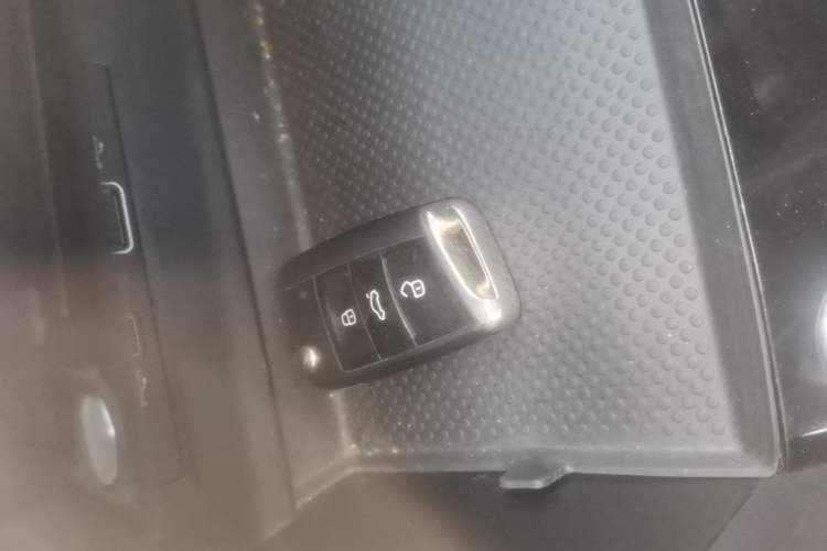 Used Volkswagen Tiguan X 2022 330TSI Two-Wheel Drive Enjoyment Version Vehicle Key