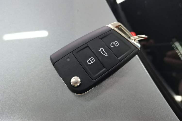 Used Volkswagen Tiguan X 2022 330TSI Two-Wheel-Drive Flagship Edition Vehicle Key