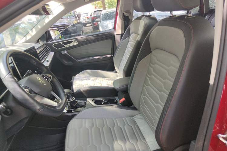 Used Volkswagen Tiguan X 2022 330TSI Two-Wheel-Drive Flagship Edition Left Front Seat
