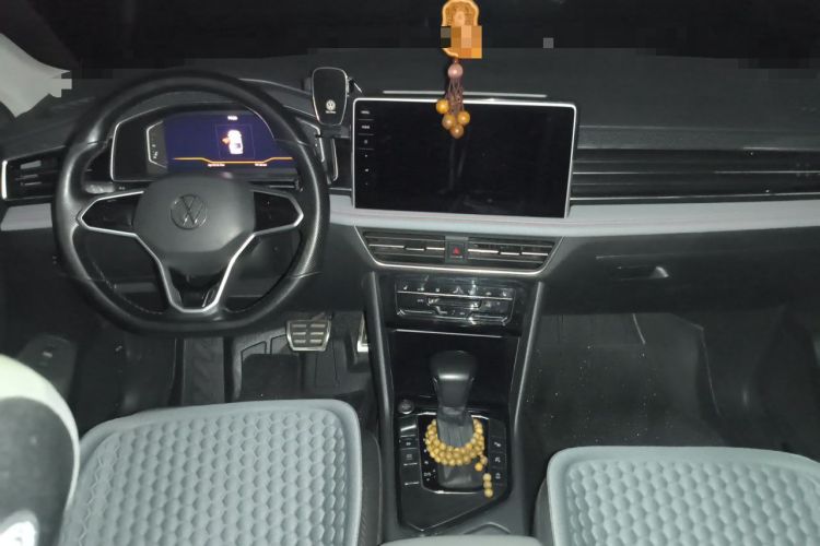 Used Volkswagen Tiguan X 2022 330TSI Two-Wheel-Drive Flagship Edition Center Console