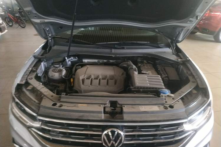 Used Volkswagen Tiguan X 2022 330TSI Two-Wheel-Drive Flagship Edition Engine Bay