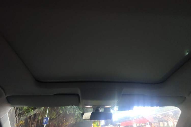 Used Volkswagen Tiguan X 2022 330TSI Two-Wheel-Drive Flagship Edition Headliner