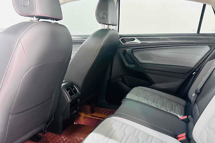 Used Volkswagen Tiguan X 2022 330TSI Two-Wheel Drive Enjoyment Version Interior 5