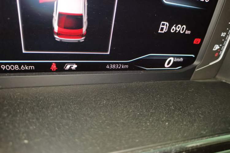 Used Volkswagen Tiguan X 2022 330TSI Two-Wheel Drive Enjoyment Version Odometer Close Up