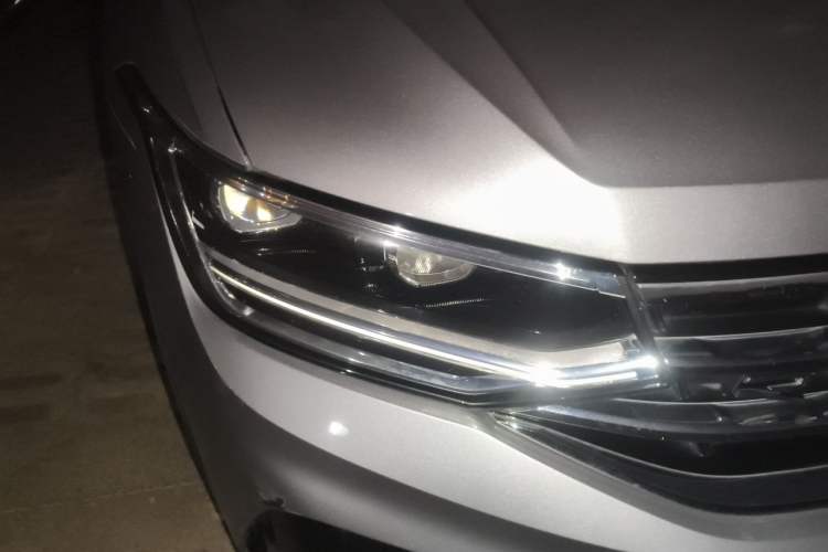Used Volkswagen Tiguan X 2022 330TSI Two-Wheel-Drive Flagship Edition Right Front Headlight