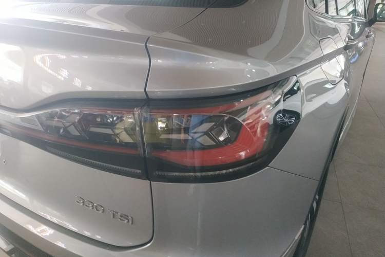 Used Volkswagen Tiguan X 2022 330TSI Two-Wheel-Drive Flagship Edition Right Rear Taillight