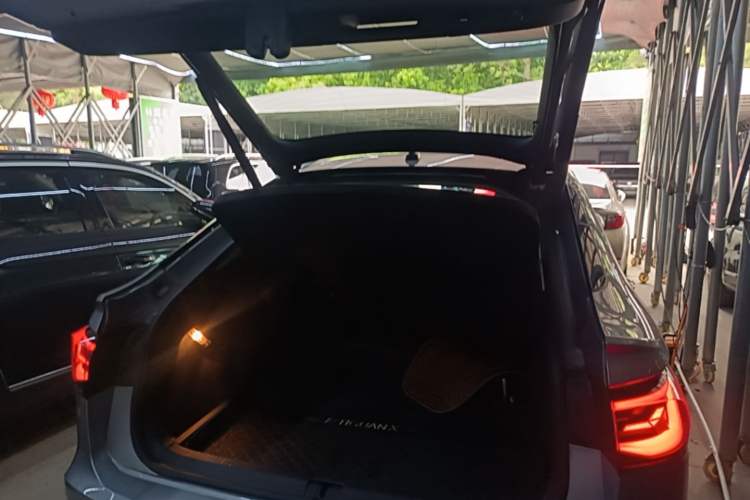 Used Volkswagen Tiguan X 2022 330TSI Two-Wheel Drive Enjoyment Version Trunk