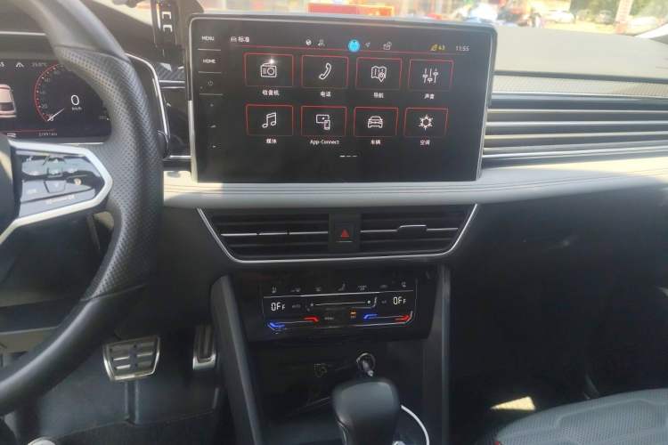 Used Volkswagen Tiguan X 2022 380TSI Four-Wheel Drive Prestige Flagship Edition Audio And AC Panel
