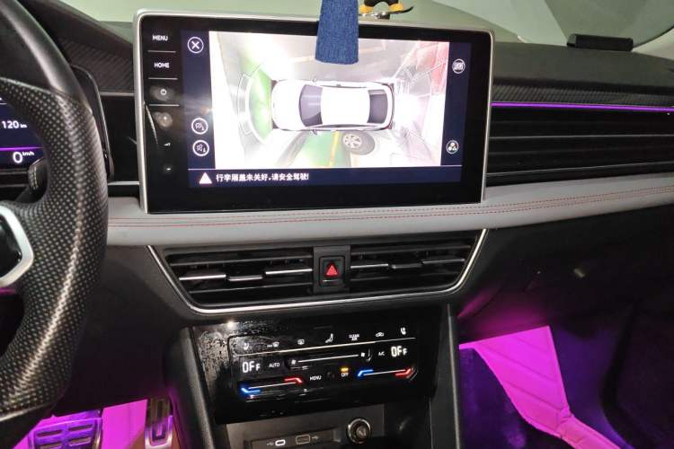 Used Volkswagen Tiguan X 2022 330TSI Two-Wheel-Drive Prestige Flagship Edition Audio And AC Panel