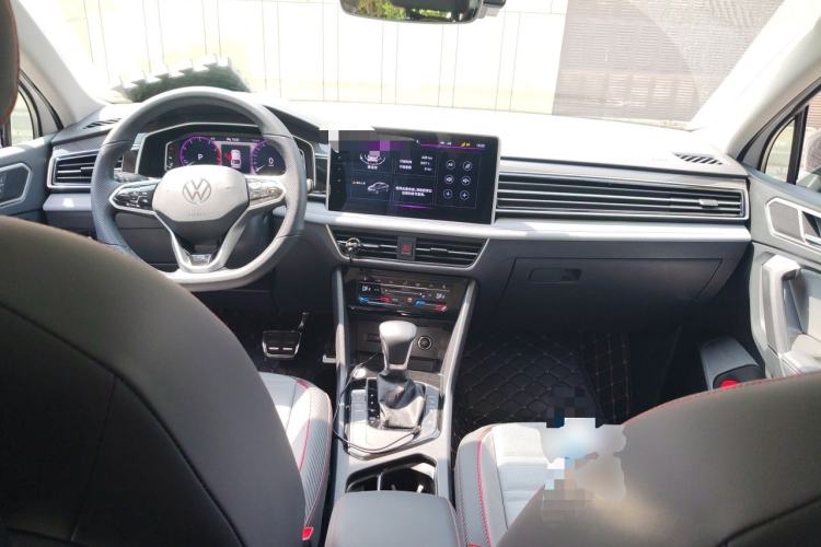 Used Volkswagen Tiguan X 2022 330TSI Two-Wheel-Drive Prestige Flagship Edition Center Console