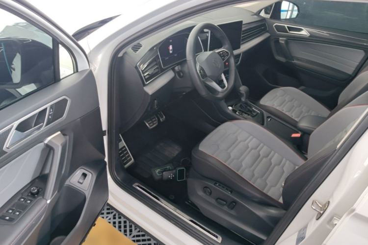 Used Volkswagen Tiguan X 2022 330TSI Two-Wheel-Drive Prestige Flagship Edition Driver Seat