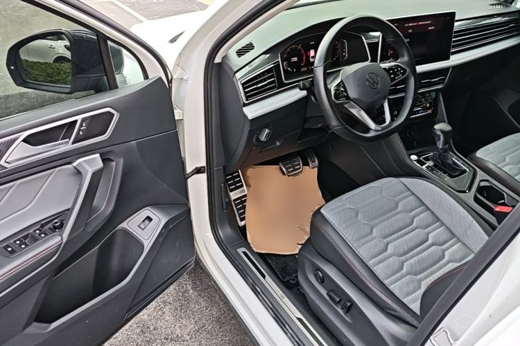 Used Volkswagen Tiguan X 2022 330TSI Two-Wheel-Drive Flagship Edition Driver Seat