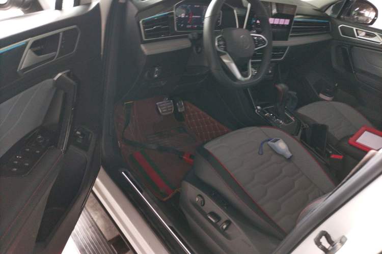 Used Volkswagen Tiguan X 2022 330TSI Two-Wheel-Drive Prestige Flagship Edition Driver Seat